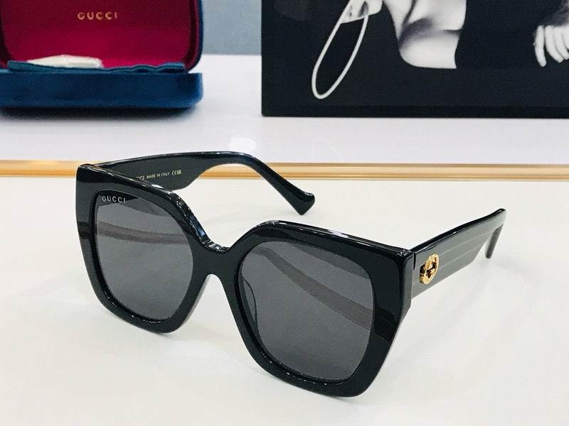 Gucci Sunglasses 452